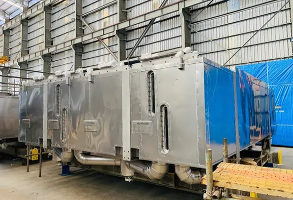 Längsförmiges Behälterschauglas